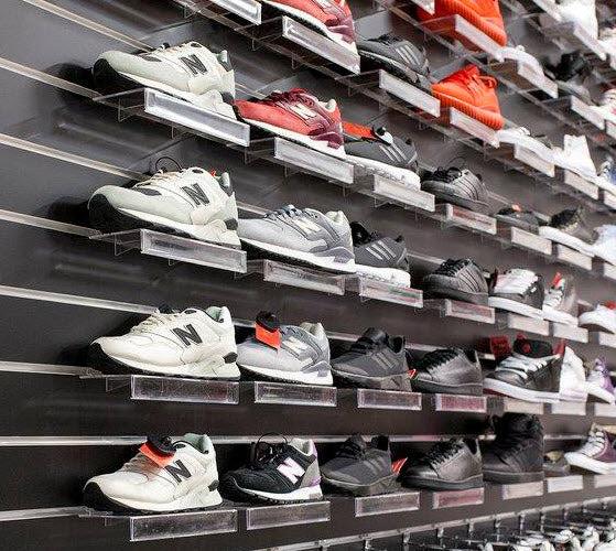 Slatwall Shoe Rack Shoe Shelf Retail Shoe Wall Display Exhibition